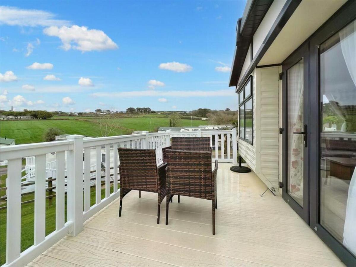Pottsville Cabin - Short Walk To Praa Sands Beach מראה חיצוני תמונה