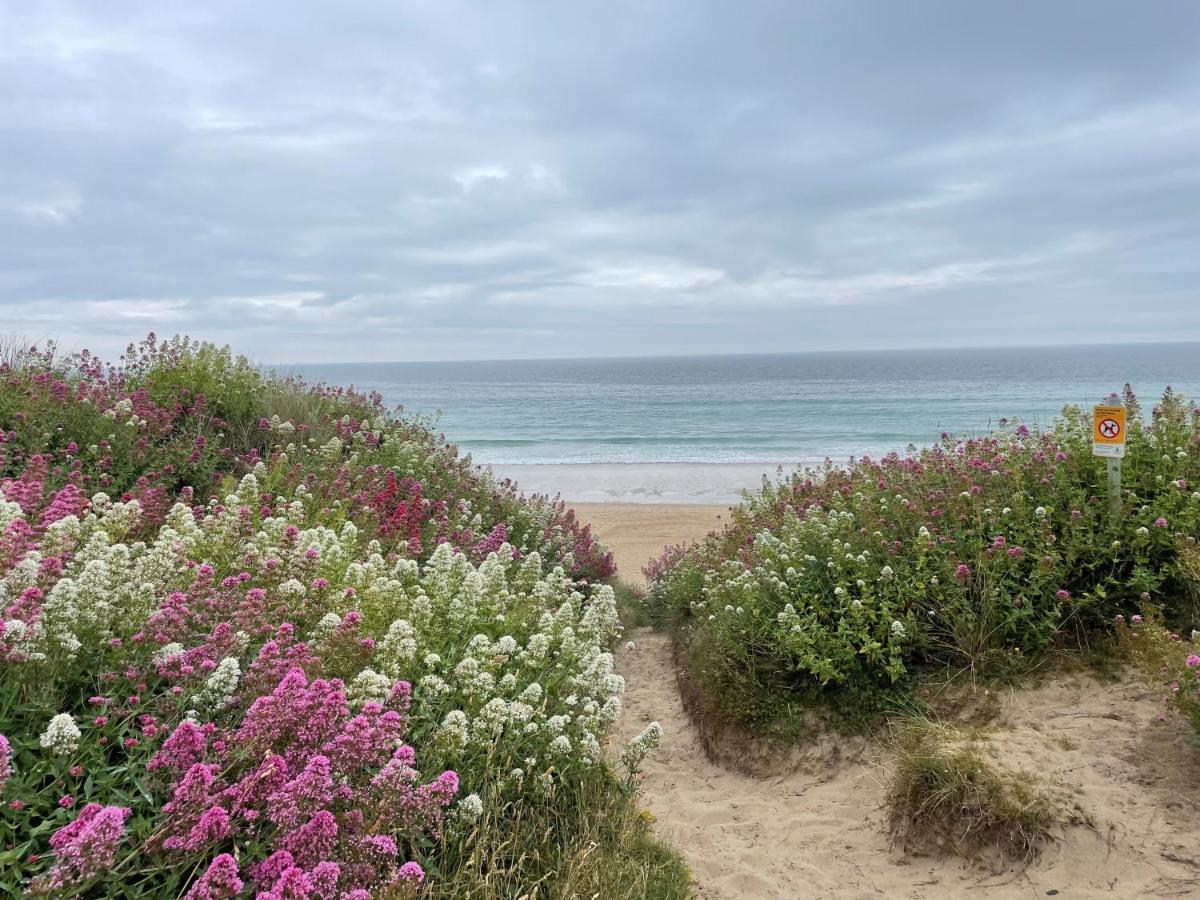 Pottsville Cabin - Short Walk To Praa Sands Beach מראה חיצוני תמונה